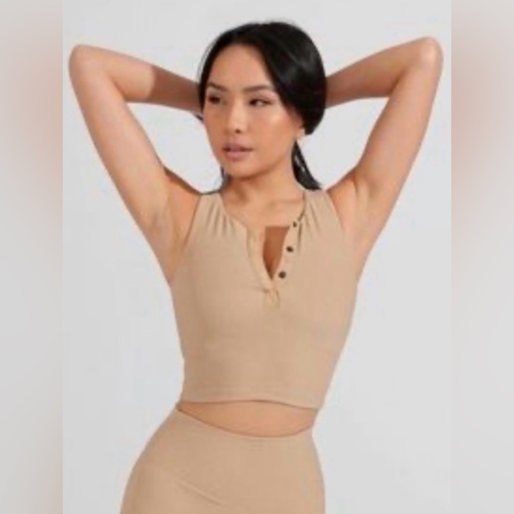 Buffbunny Ribbed Crop Top with Buttons